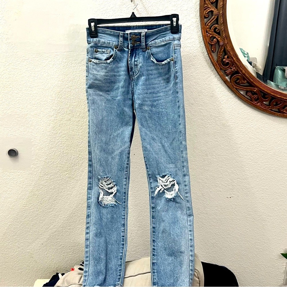 High rise distressed jeans